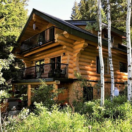 A Suite Retreat - Beyond Bed & Breakfast Sun Peaks Zewnętrze zdjęcie